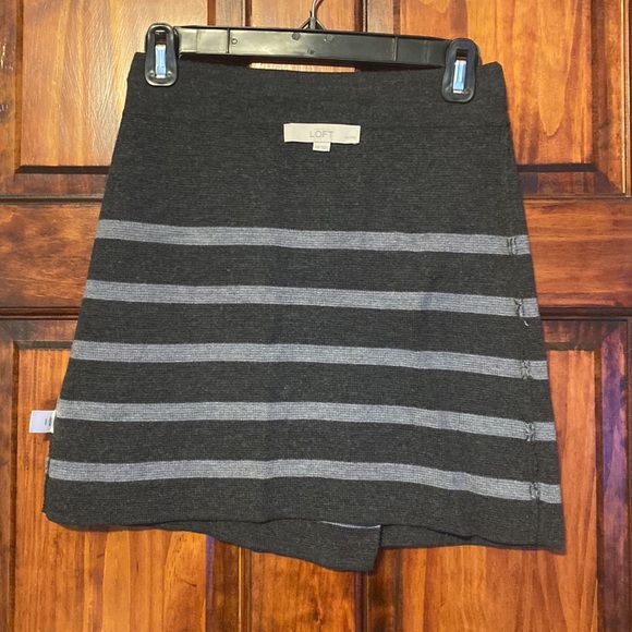Ann Taylor LOFT Petites Wool-Blend Military Striped Gray Mini Sweater Skirt XXSP - Picture 7 of 10